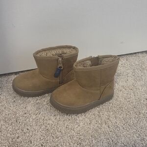 Cat & Jack Cozy Tan Kids Boots